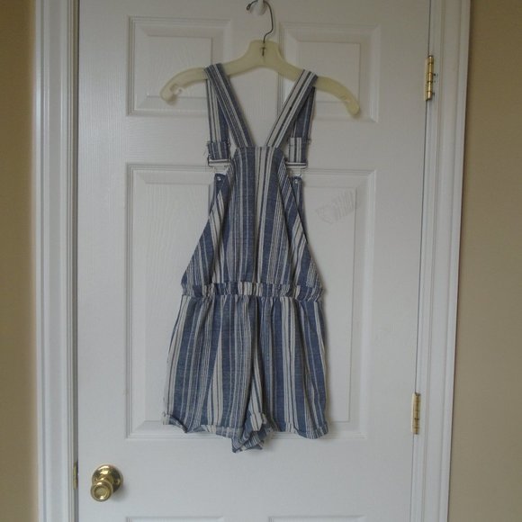 Derek Heart Striped bib Overall cuffed shorts size Small - Picture 5 of 8